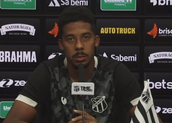 Oliveira fala sobre reencontro com o Bahia e projeta “mais um jogo bom e difícil”