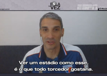 Vojvoda se emociona ao falar sobre torcida do Fortaleza no Castelão: “imaginamos esse estádio cheio”