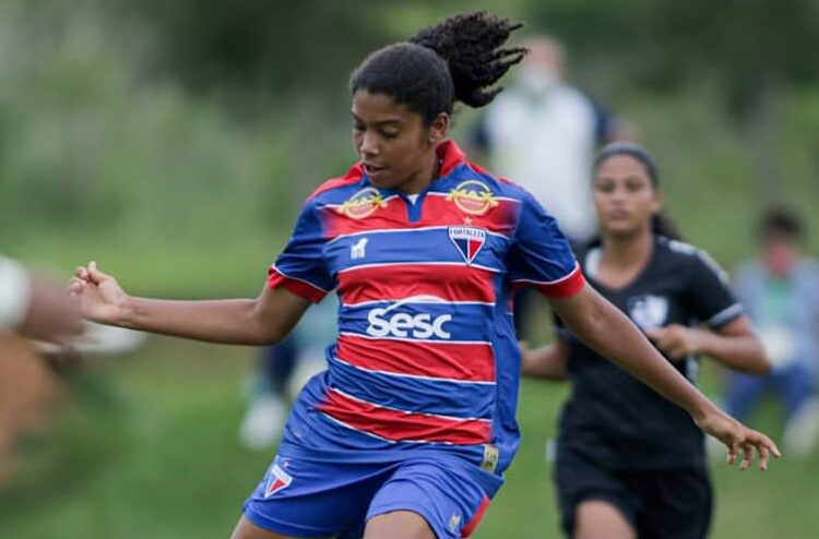 Volante Rebeca Costa, do Fortaleza, é convocada para a Seleção Brasileira Sub-17