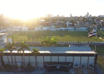 Ceará prepara ajustes e solicitará à CBF mandar seus jogos em Carlos de Alencar Pinto