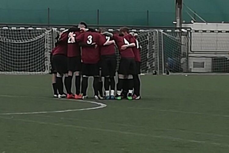 Jornalista húngaro funda clube de futebol inspirado no Fortaleza; conheça do Erőd FC
