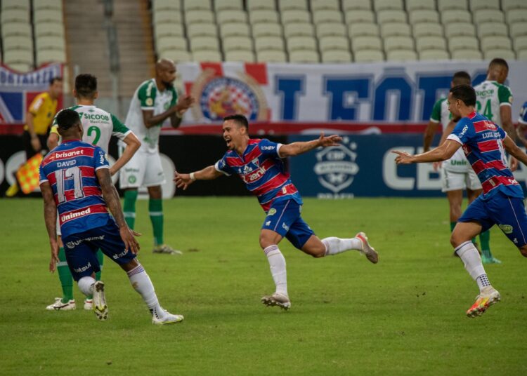 Fortaleza x América-MG: onde assistir, horário, escalações e arbitragem