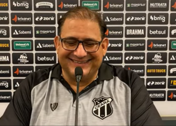 “Soubemos administrar, sem deixar de agredir”, avalia Guto Ferreira, sobre vitória diante do Juventude