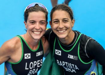 Triatlo feminino: sob forte chuva e vento, cearense Vittória Lopes chega na 28ª colocação