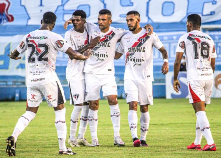 Ferroviário vence Paysandu na Curuzu e volta ao G4 da Série C