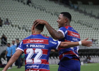 Fortaleza x Corinthians: onde assistir, horário, escalações e arbitragem