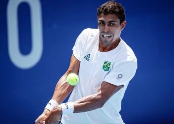 Cearense Thiago Monteiro perde para alemão e se despede do torneio de tênis em Tóquio