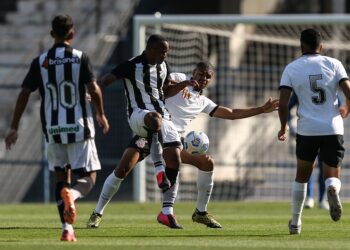 Ceará empata com o Corinthians em 2 a 2, na abertura da segunda fase do Brasileiro de Aspirantes