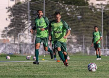 De olho no Paysandu, Floresta realiza trabalhos em dois períodos na Vila