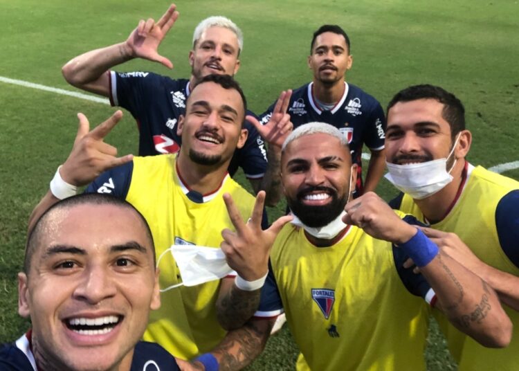 Fortaleza volta a vencer CRB e está nas quartas de final da Copa do Brasil