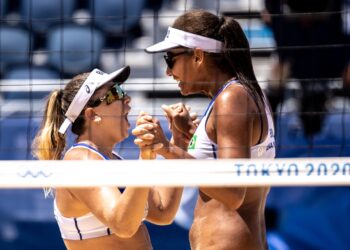 Ana Patricia e Rebecca perdem para dupla da Suíça e Brasil fica sem medalha no Vôlei de Praia Feminino