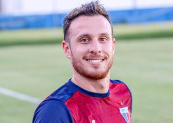 Ángelo Henríquez é regularizado no BID e pode estrear pelo Fortaleza contra o CRB