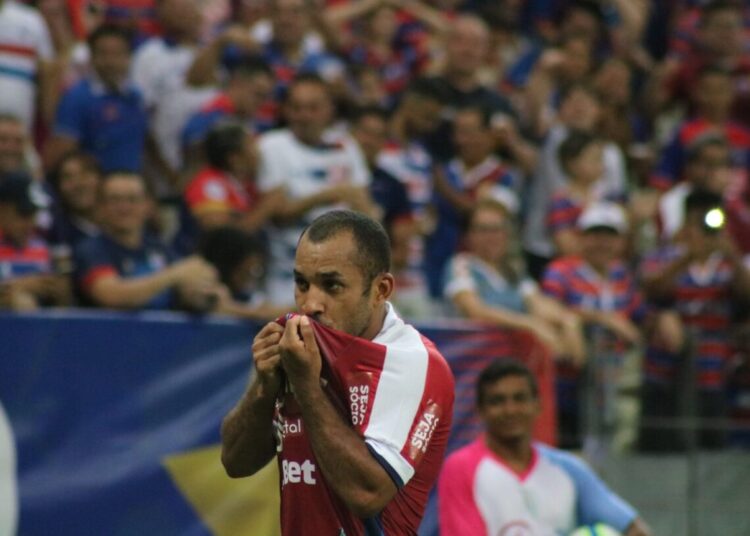 Edinho é regularizado e está à disposição do Tricolor para jogo contra CRB