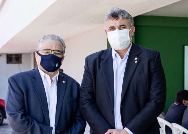 Mauro Carmélio é reeleito presidente da Federação Cearense de Futebol