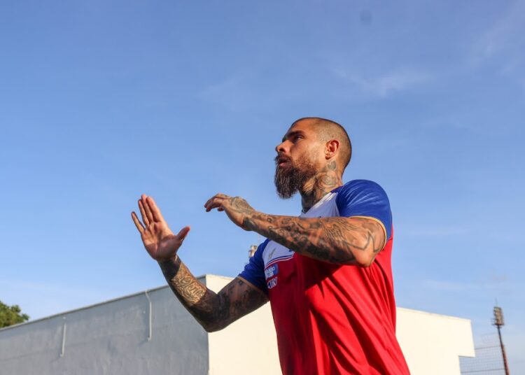 Fortaleza encaminha empréstimo de Quintero para o Juventude até o fim do ano