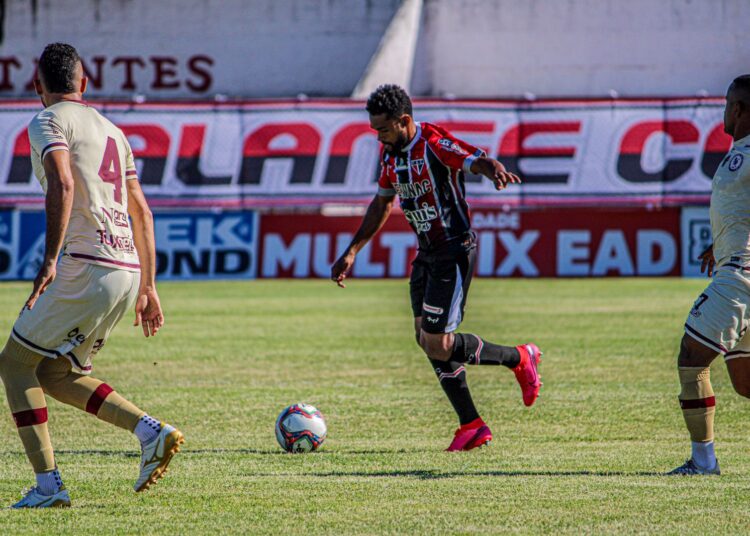 Cadê o gol? Ferroviário fica no 0 a 0 com a Jacuipense e empata a sexta partida seguida na Série C