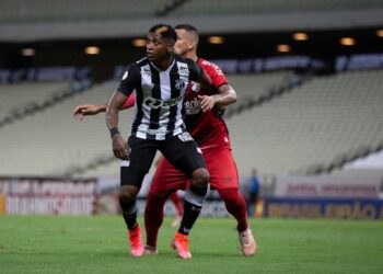 Negociação entre Yony González e Santos não avança e atacante deve seguir no Ceará