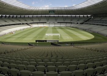 Ceará x Santos: onde assistir, horário, escalações e arbitragem