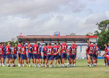 Preparador físico do Fortaleza explica métodos de treinamento e situação de Benevenuto