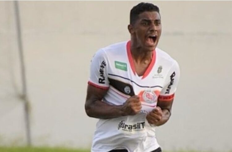 Mascena aposta em “fator campo” contra Campinense: “no Junco, quem manda somos nós!”