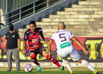 Guarany perde para Campinense com gol nos acréscimos e larga em desvantagem no mata-mata da Série D