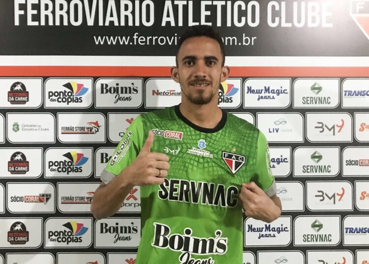 Ferroviário acerta contratação do goleiro Ytalo, ex-Floresta