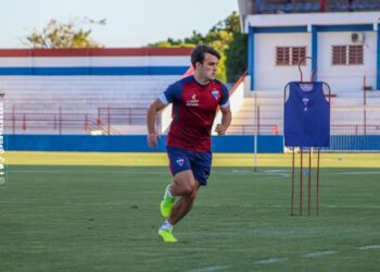 Valentín Depietri é apresentado oficialmente e revela surpresa com proposta do Fortaleza