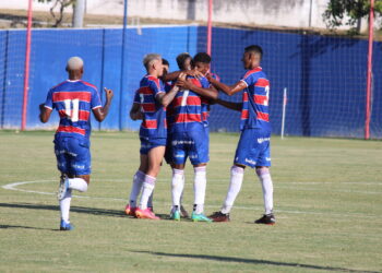 Fortaleza goleia Bragantino e segue líder absoluto do grupo D no Brasileiro de Aspirantes