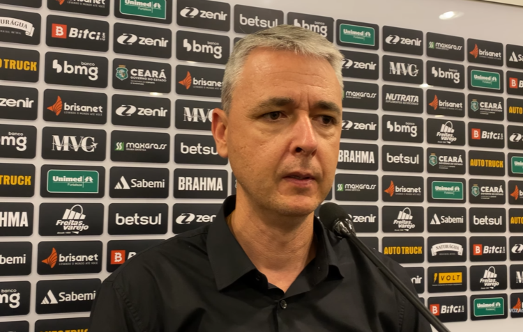 Tiago Nunes aponta evolução do Ceará e elogia atuação de Vina na vitória contra a Chape