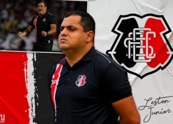 Após saída do Floresta, Leston Júnior acerta retorno ao Santa Cruz