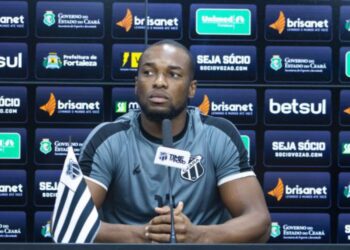 Luiz Otávio se diz preocupado com más atuações da equipe e prega trabalho para recuperar bom futebol