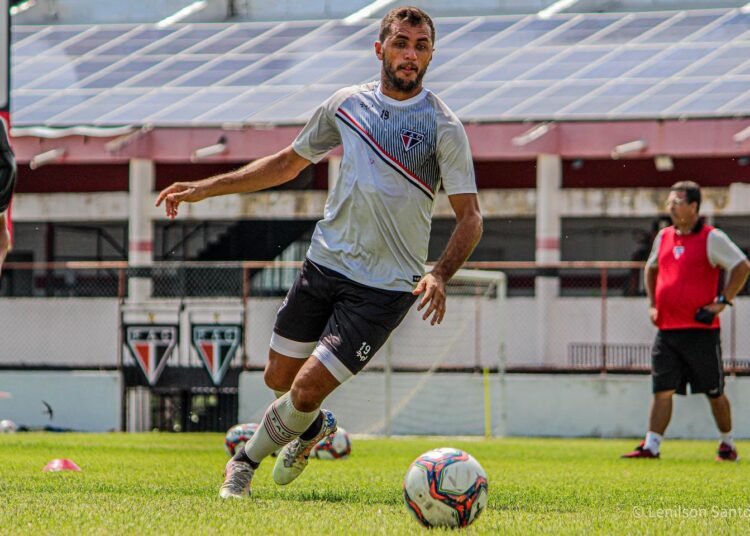 Em busca da recuperação na Série C, Ferroviário encara o Paysandu nesta segunda-feira (13)