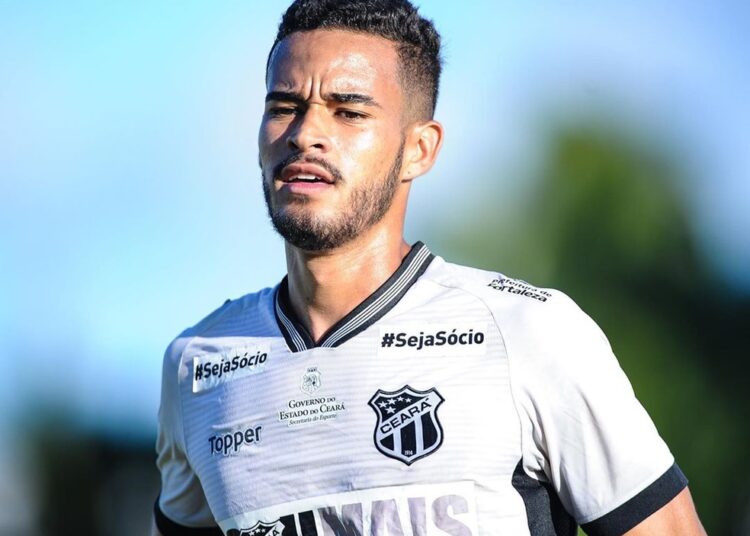 Denunciado pelo próprio clube, atleta das categorias de base do Ceará é suspenso pelo STJD