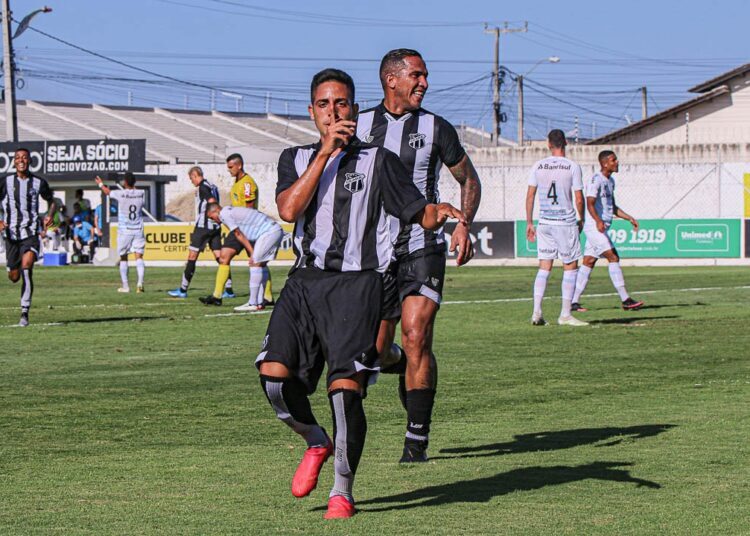 Ceará e Grêmio se enfrentam em primeiro jogo da decisão do Brasileiro de Aspirantes