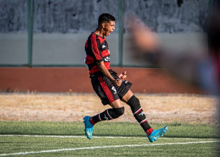 Atlético perde, mas se classifica e chega ao mata-mata decisivo para o acesso