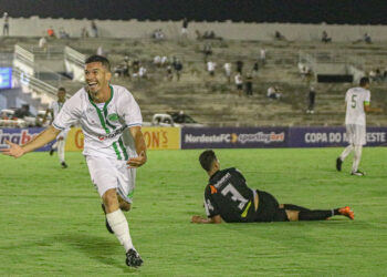 Floresta vence Treze-PB e avança na Pré-Copa do Nordeste