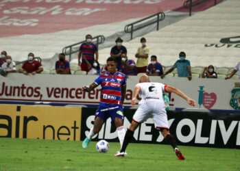 Na volta do público, Arena Castelão recebe 2.785 torcedores em derrota do Fortaleza para o Atlético/GO