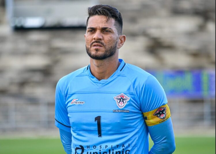 Voos de Águia: herói do Atlético na Série D, Carlão relembra dificuldades e revela bastidores do acesso da equipe