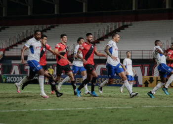 Fortaleza x Atlético/GO: onde assistir, horário, escalações e arbitragem