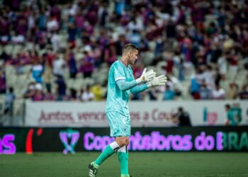 Boeck fala sobre apoio da torcida no jogo da Copa do Brasil e ressalta foco na reta final do Brasileirão