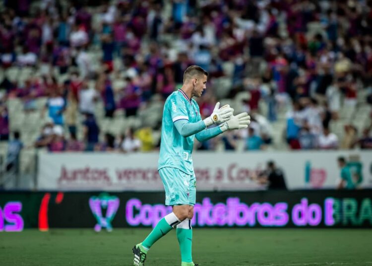 Boeck fala sobre apoio da torcida no jogo da Copa do Brasil e ressalta foco na reta final do Brasileirão