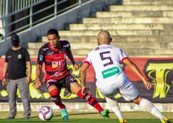 Precisando reverter desvantagem, Guarany recebe o Campinense no Junco de olho na classificação