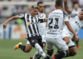 Ceará é derrotado pelo Atlético-MG por 3 a 1, no Mineirão