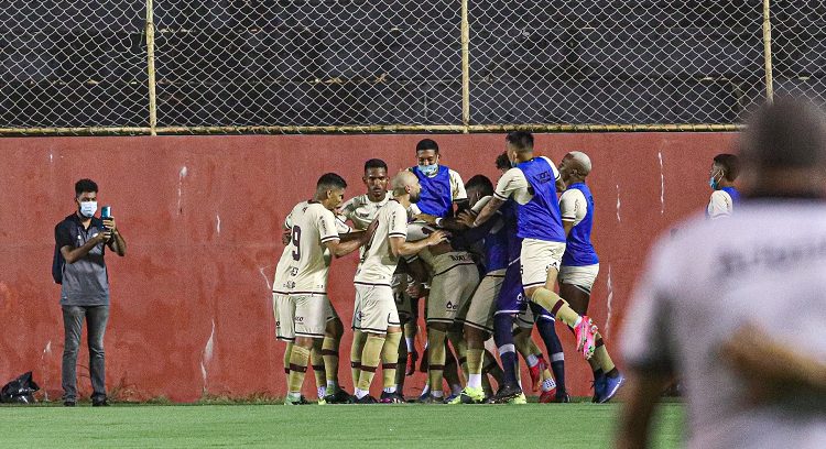 Atlético Cearense perde para Jacuipense e está eliminado da Copa do Nordeste