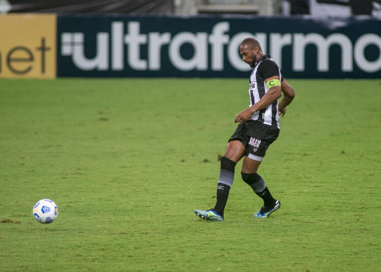 Luiz Otávio garante intenção de renovar contrato: “meu coração está no Ceará”