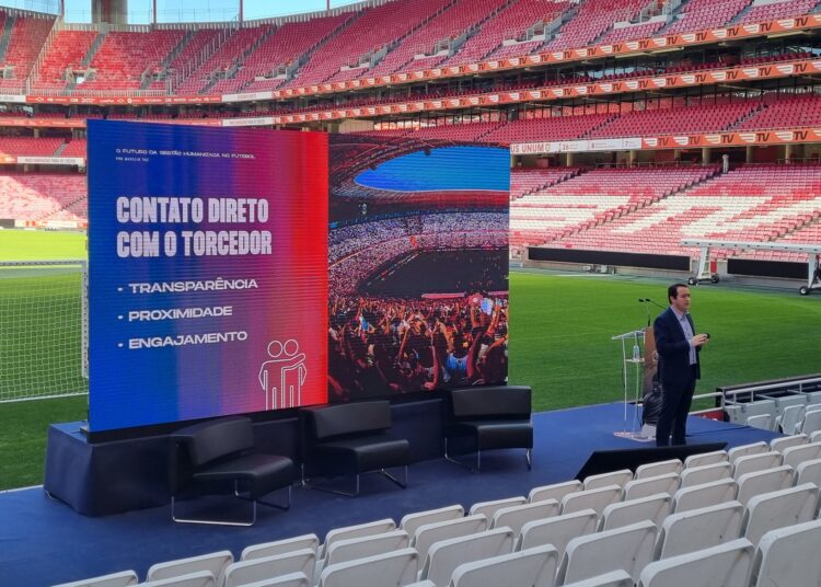 Marcelo Paz apresenta palestra em Portugal sobre o sucesso recente do Fortaleza