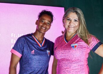 Fortaleza lança camisas em apoio ao movimento Outubro Rosa