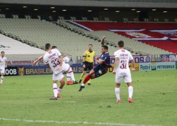 Fluminense x Fortaleza: onde assistir, horários, escalação e arbitragem