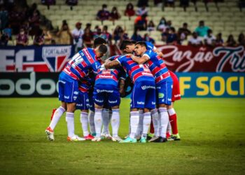 Santos x Fortaleza: onde assistir, horário, escalações e arbitragem