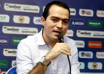 Marcelo Paz se desculpa por goleada e rechaça fatores extra campo como causadores de má fase: “Crise técnica”